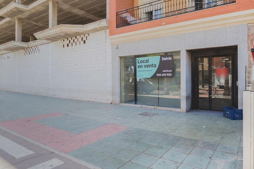 Local commercial dans Almería à vendre - Photo de l’immeuble – Image 2 sur 19