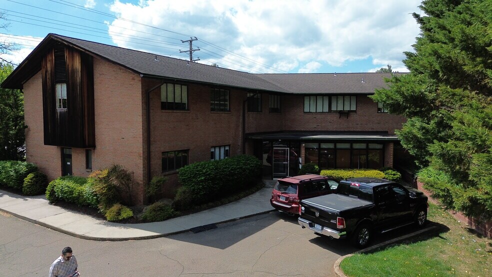 220 Culpeper St, Warrenton, VA à louer - Photo de l’immeuble – Image 2 sur 4