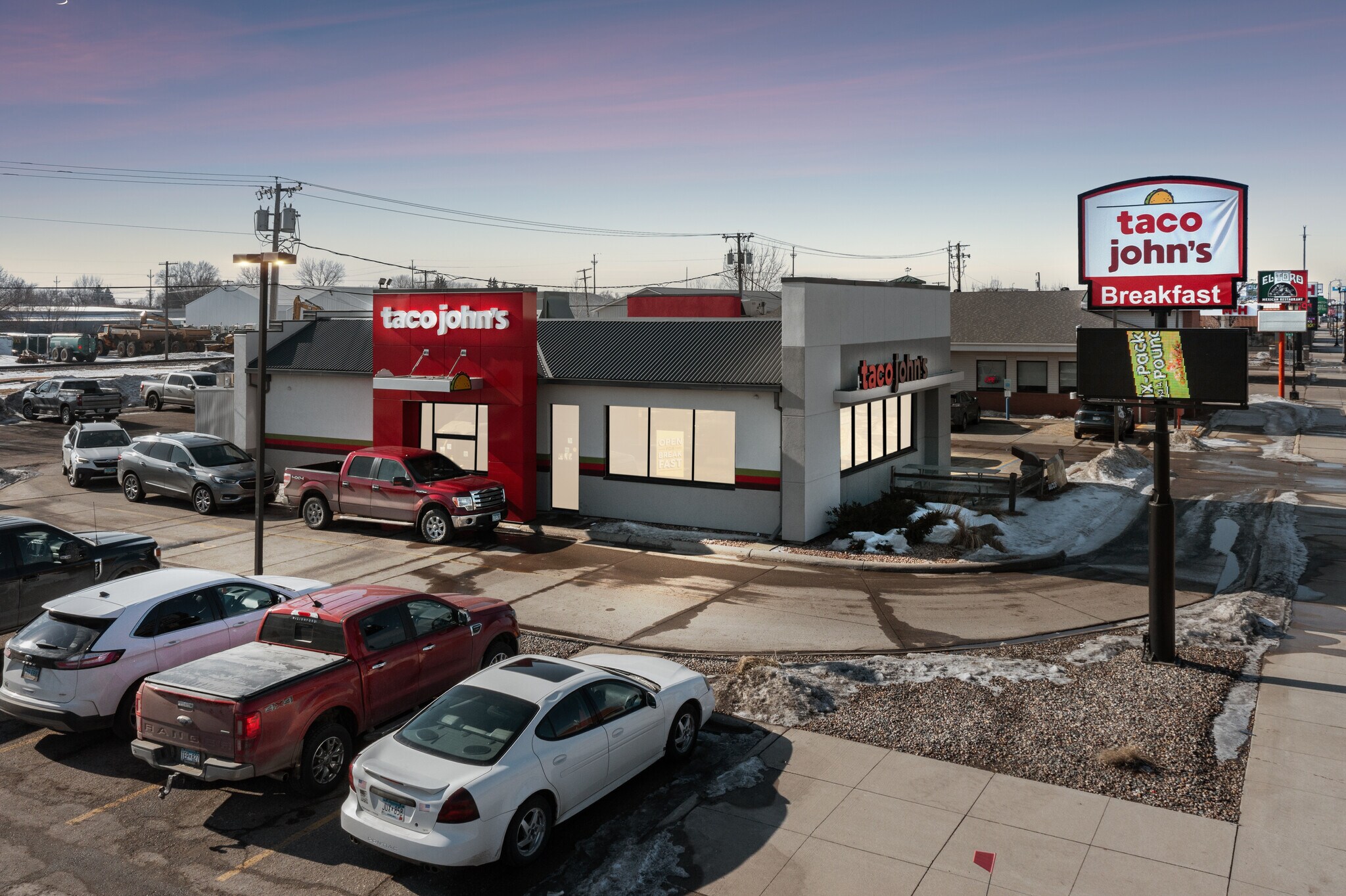 801 Dakota Ave, Wahpeton, ND à vendre Photo principale– Image 1 sur 3