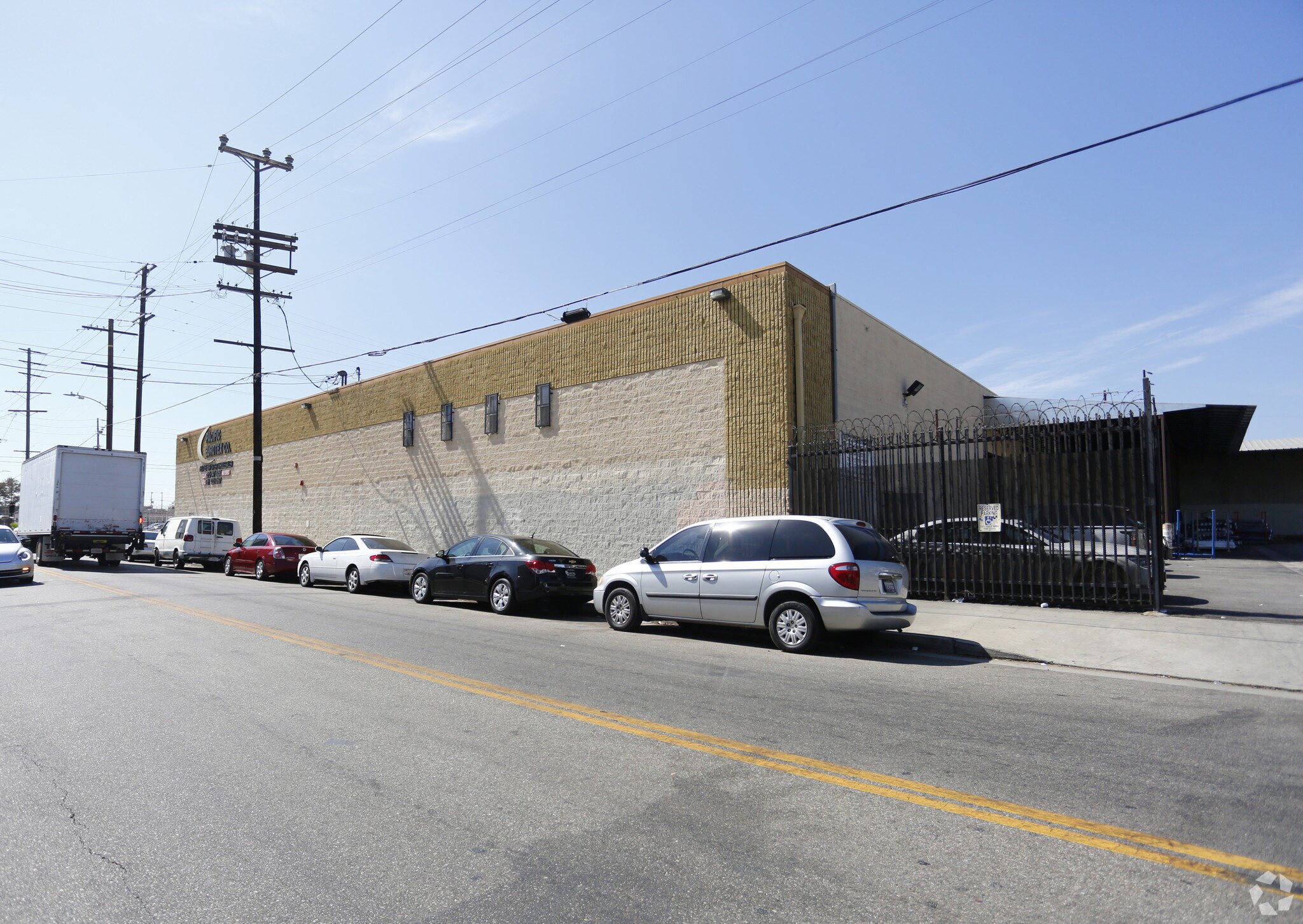 DTLA Manufacturing/Warehouse w/ Parking portefeuille de 2 biens à vendre sur LoopNet.fr Photo principale– Image 1 sur 24