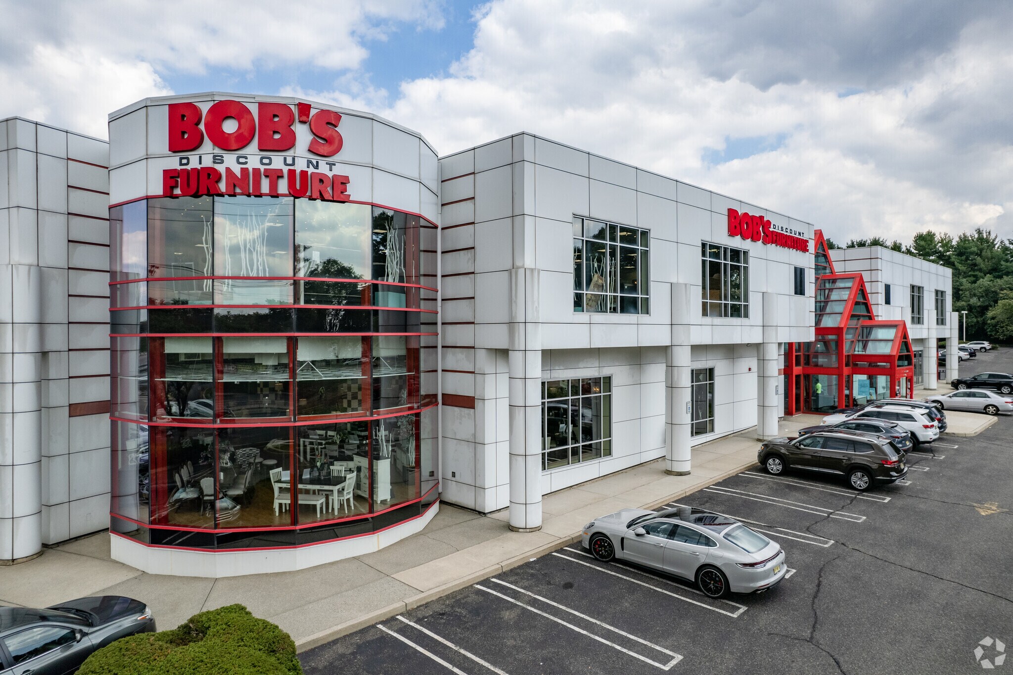 160 N State Route 17, Paramus, NJ à louer Photo principale– Image 1 sur 5