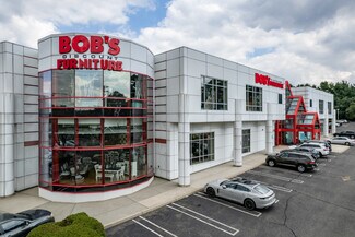 Plus de détails pour 160 N State Route 17, Paramus, NJ - Local commercial à louer