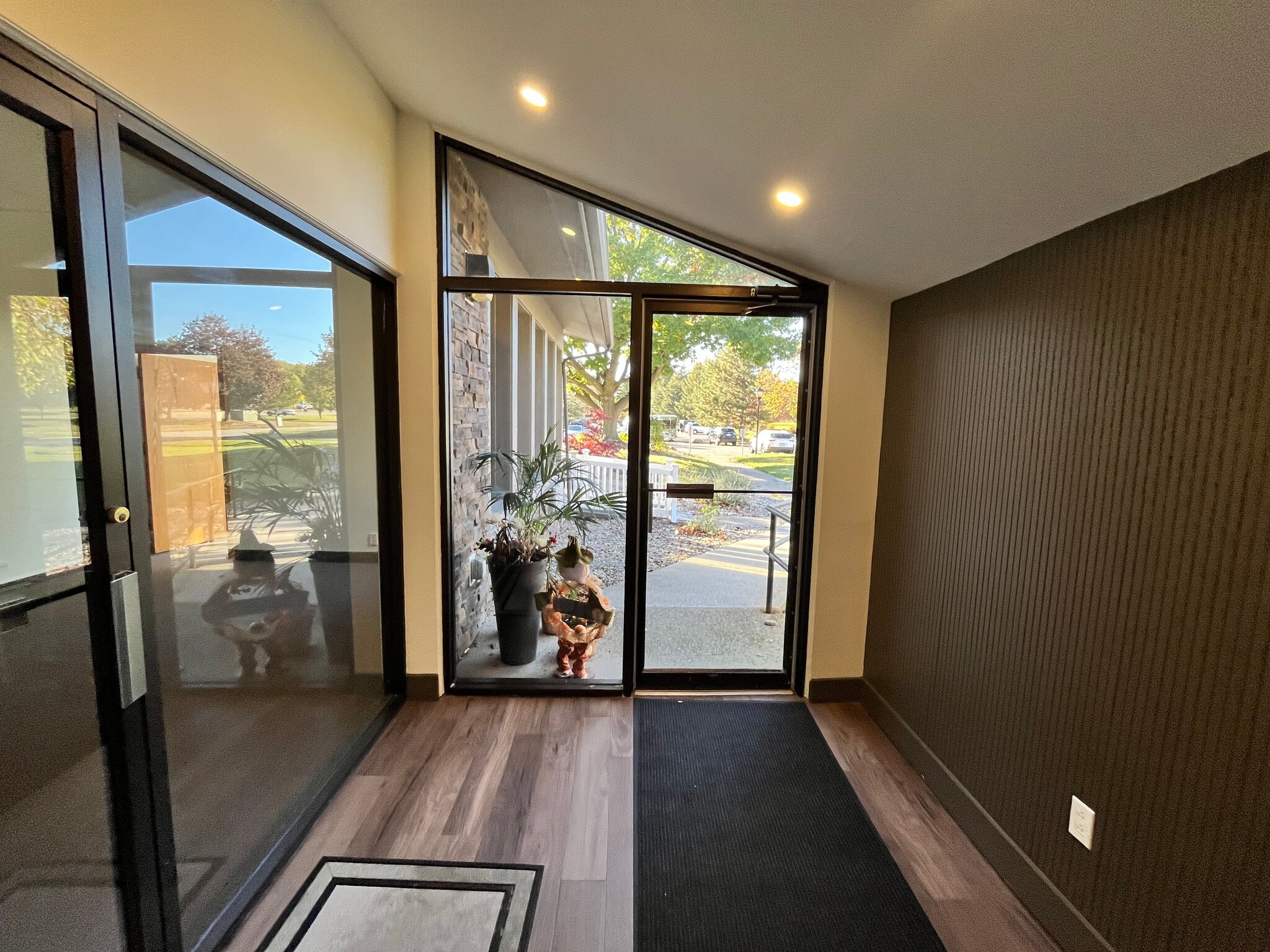 21 Willow Pond Way, Penfield, NY à louer Photo intérieure– Image 1 sur 6