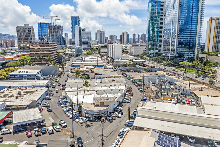 1158 Kona St, Honolulu, HI à louer - Photo de l’immeuble – Image 2 sur 9