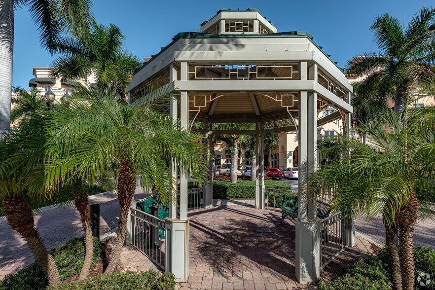 Congress Ave, Boynton Beach, FL à louer - Photo de l’immeuble – Image 2 sur 26