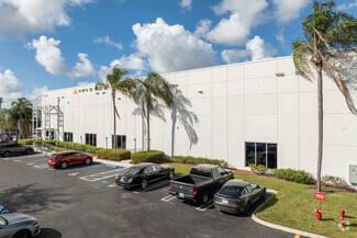 Plus de détails pour 3200 NW 112th Ave, Miami, FL - Industriel/Logistique à louer