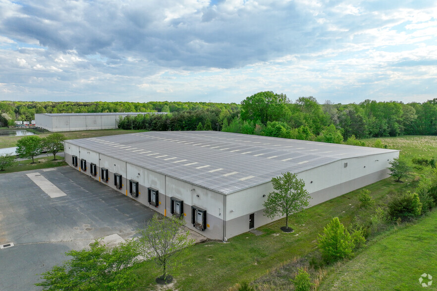 Cosner Technology Campus portefeuille de 2 biens à vendre sur LoopNet.fr - Photo de l’immeuble – Image 1 sur 4