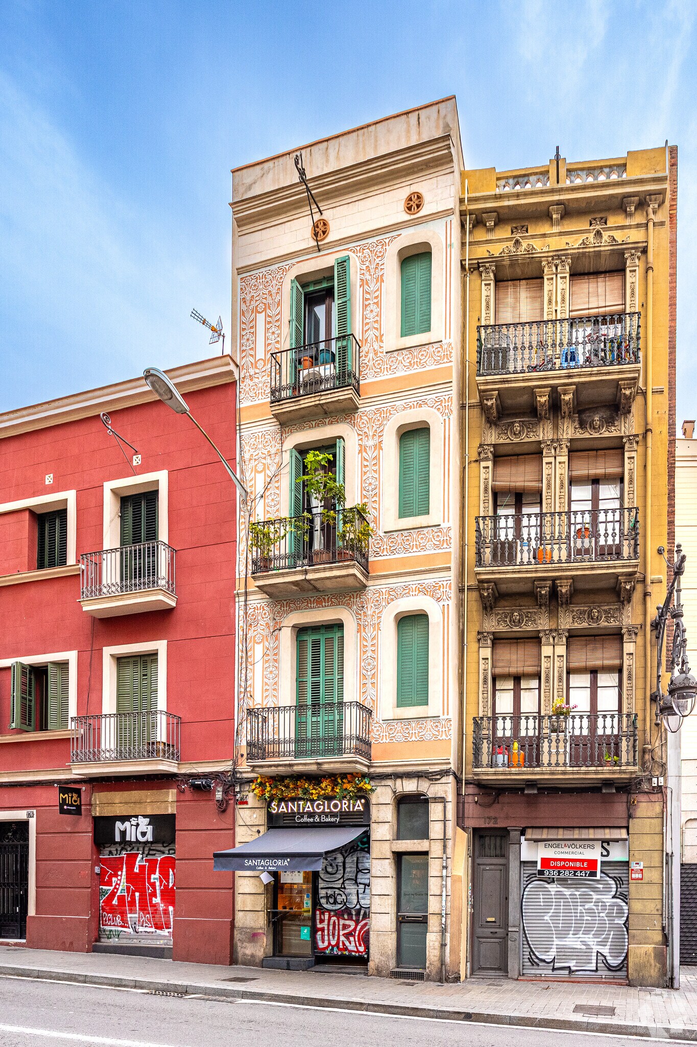 Local commercial dans Barcelone, Barcelona à louer Photo principale– Image 1 sur 2