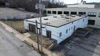 Plus de détails pour 3128 Bell St, Kansas City, MO - Local d'activités à louer