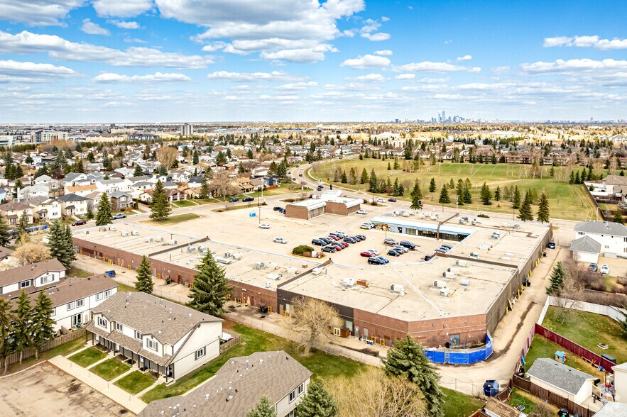 9754 182nd St, Edmonton, AB à louer - Aérien – Image 3 sur 3