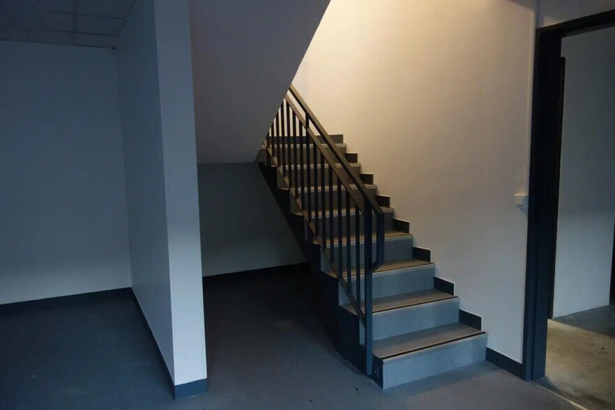 21 Avenue De La Mare, SAINT-OUEN-L'AUMONE à louer - Photo de l’immeuble – Image 3 sur 11
