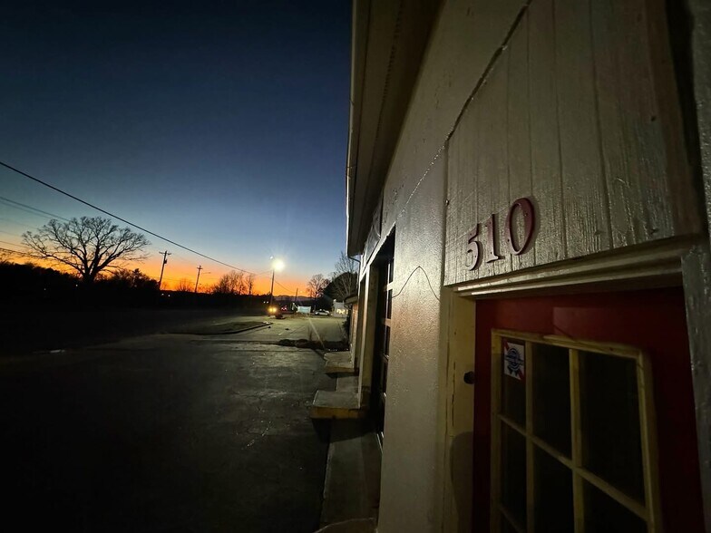 510 N Green St, Morganton, NC à louer - Photo de l’immeuble – Image 3 sur 13