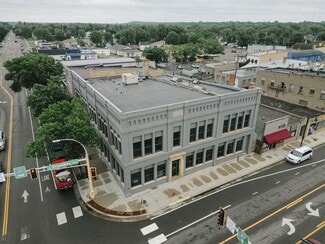 Plus de détails pour 101 E Broadway, Little Falls, MN - Local commercial à louer