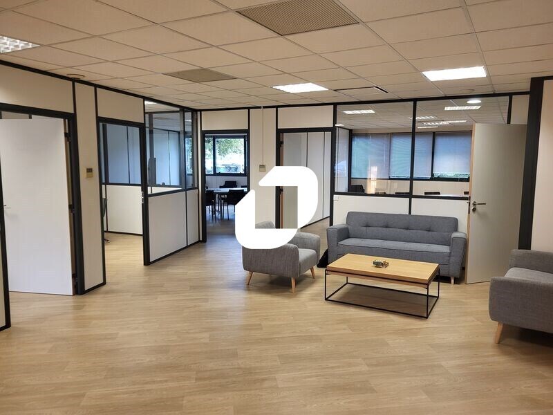 Bureau dans Mérignac à louer Photo intérieure– Image 1 sur 24