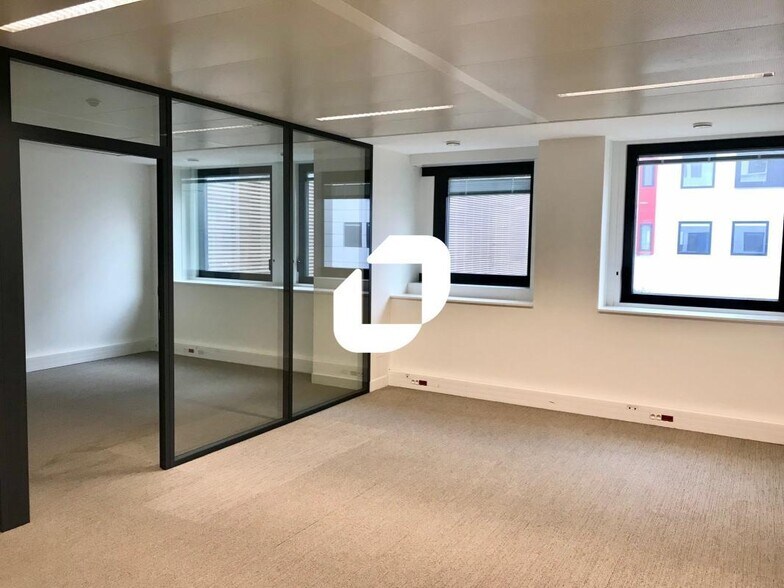 6-8 Rue Du Quatre Septembre, Issy-les-Moulineaux à louer - Photo intérieure – Image 3 sur 5