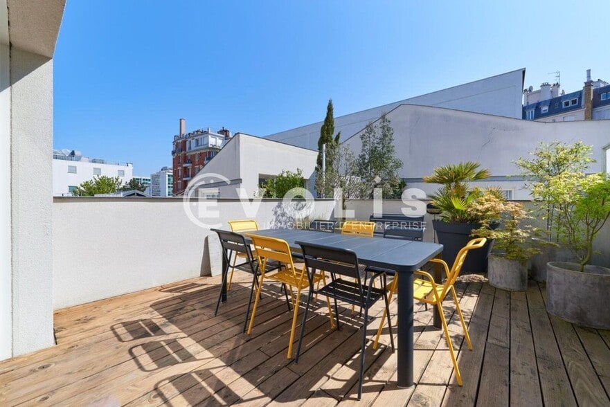 Bureau dans Malakoff à vendre - Photo de l’immeuble – Image 2 sur 12