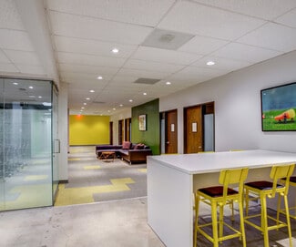 Plus de détails pour 1322 Space Park Dr, Houston, TX - Coworking à louer