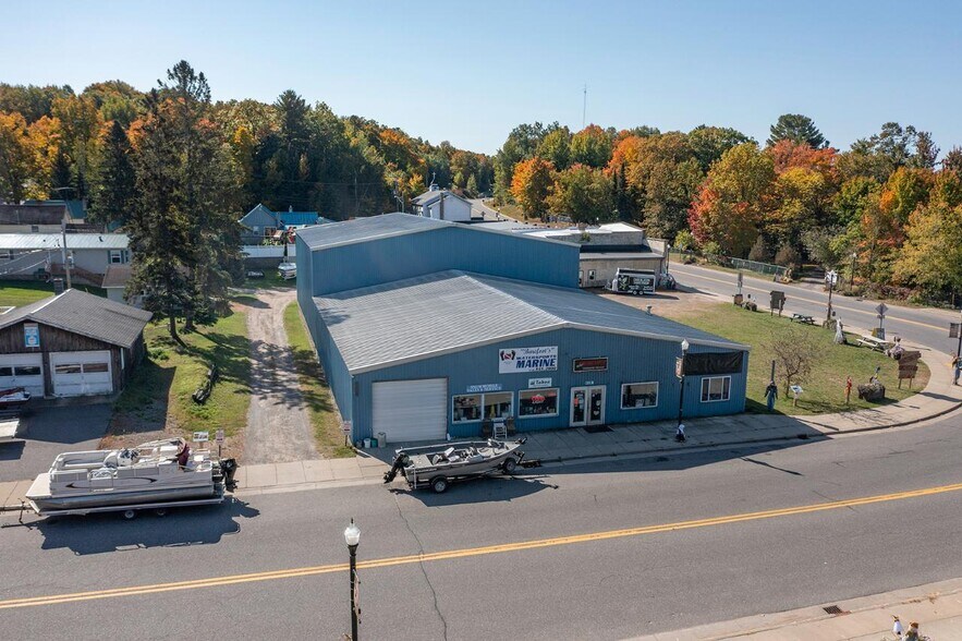 2275 State Highway 17, Phelps, WI à vendre - Photo de l’immeuble – Image 2 sur 16