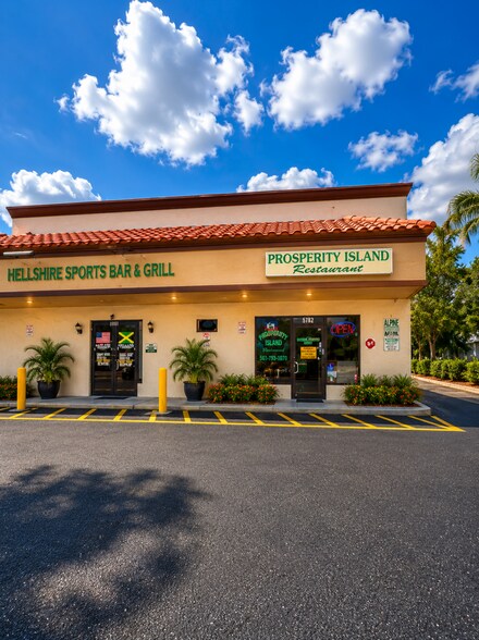 5750-5784 Okeechobee Blvd, West Palm Beach, FL à louer - Photo de l’immeuble – Image 2 sur 27