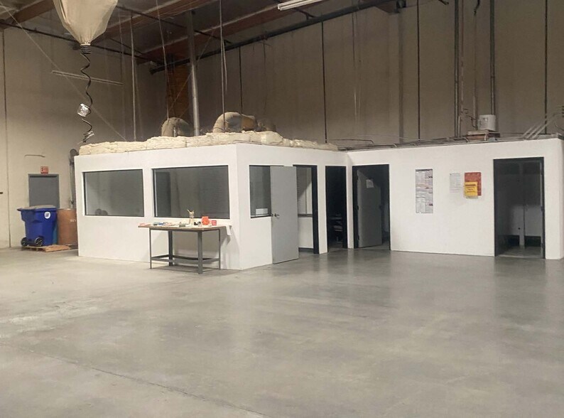 45605 Citrus Ave, Indio, CA à vendre - Photo de la construction – Image 3 sur 8