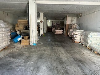 Plus de détails pour Industriel/Logistique à louer