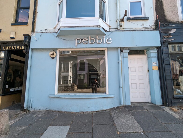 73-73A Newton Rd, Swansea à vendre - Photo de l’immeuble – Image 2 sur 6