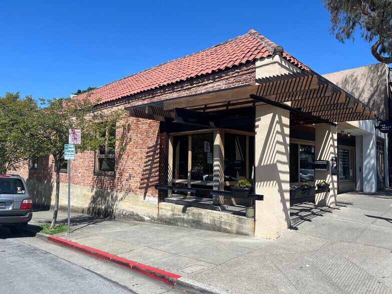 1501 Solano Ave, Albany, CA à vendre - Photo de l’immeuble – Image 2 sur 42