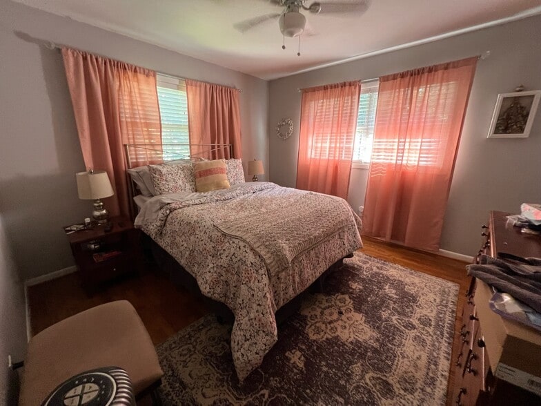 81 E Wesley Rd NE, Atlanta, GA à vendre - Photo de l’immeuble – Image 2 sur 11