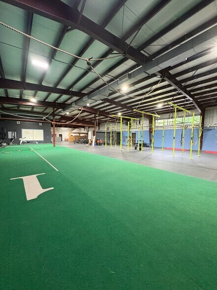 3646 California Rd, Orchard Park, NY à louer - Photo de l’immeuble – Image 3 sur 11