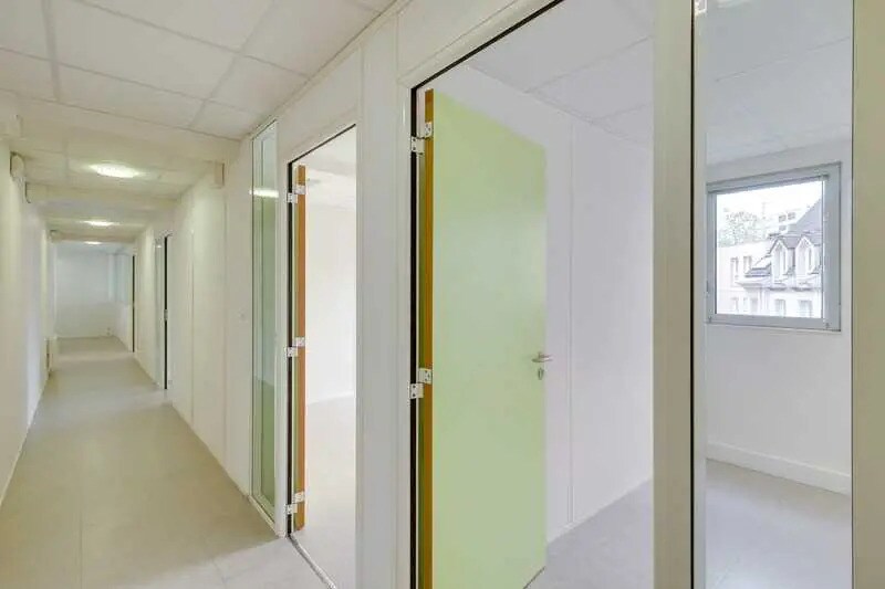 Bureau dans Rouen à louer - Photo de l’immeuble – Image 2 sur 3