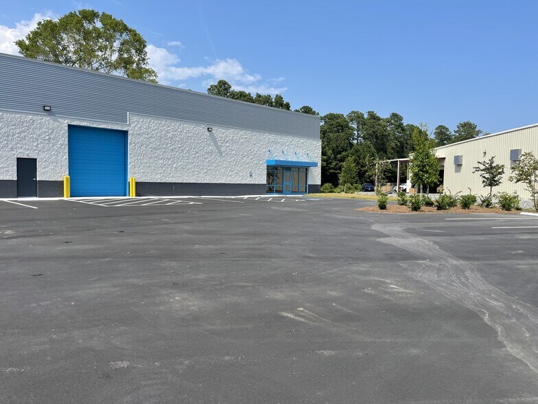 1410 17th Ave S, Myrtle Beach, SC à louer - Photo de l’immeuble – Image 2 sur 7