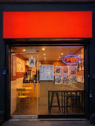 Plus de détails pour 219-221 E 23rd St, New York, NY - Local commercial à louer