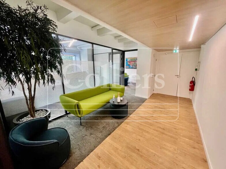 Bureau dans Marseille à louer - Photo intérieure – Image 3 sur 8