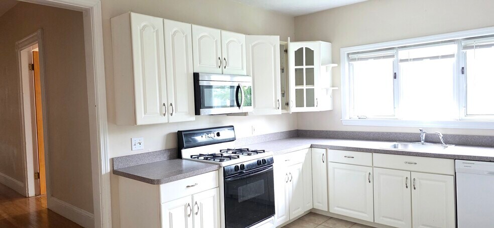 53 Park St, Arlington, MA à vendre - Photo de l’immeuble – Image 3 sur 8