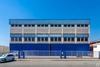 Industriel/Logistique dans Cornellà de Llobregat, Barcelona à louer Photo de la construction– Image 1 sur 1
