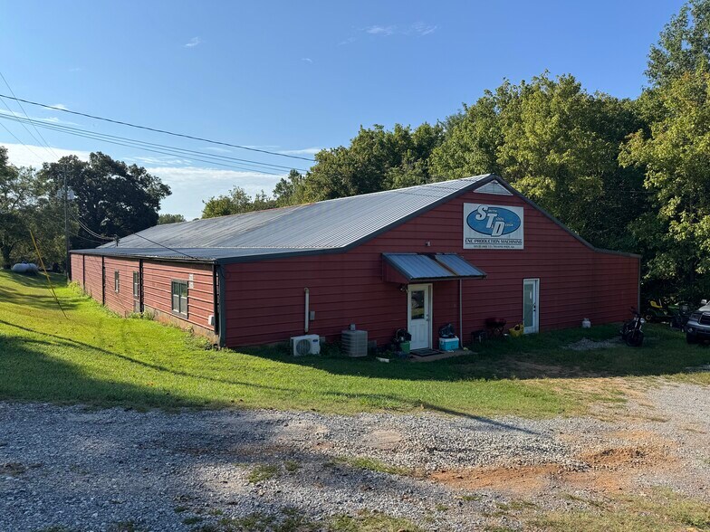 10535 Highway 53 W, Talking Rock, GA à vendre - Photo de l’immeuble – Image 2 sur 56