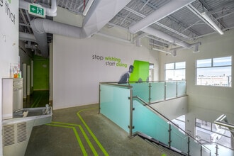 4 River Heights Dr, Cochrane, AB à louer Photo intérieure– Image 2 sur 14