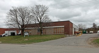 Plus de détails pour 10 Estate Dr, Toronto, ON - Industriel/Logistique à louer