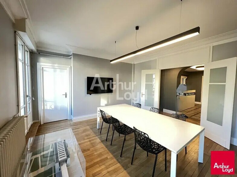 Bureau dans Rennes à louer - Photo intérieure – Image 2 sur 4