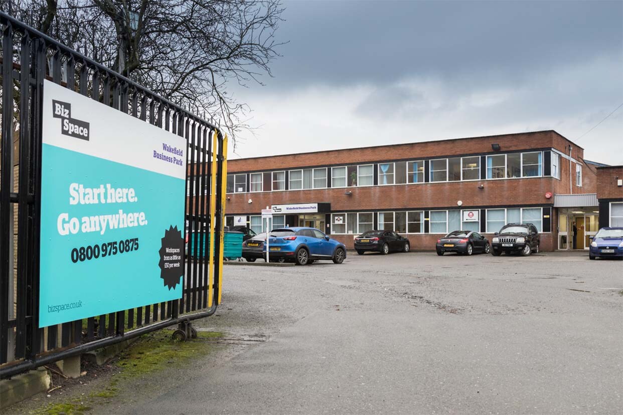 Denby Dale Rd, Wakefield à louer Photo principale– Image 1 sur 3