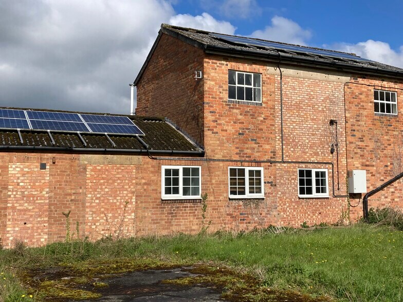 Unit 9, The Arden Centre, Little Alne, Wootton Wawen à louer - Photo de l’immeuble – Image 3 sur 5