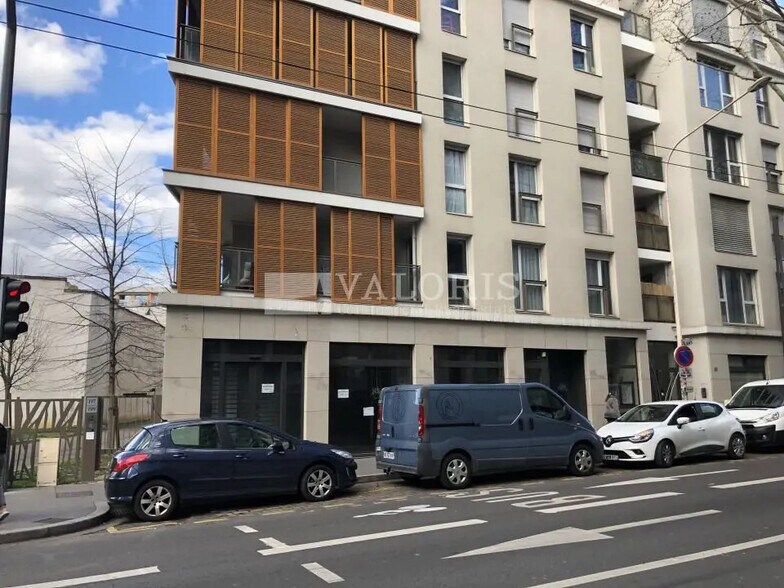 Local commercial dans Lyon à louer - Photo de l’immeuble – Image 2 sur 7