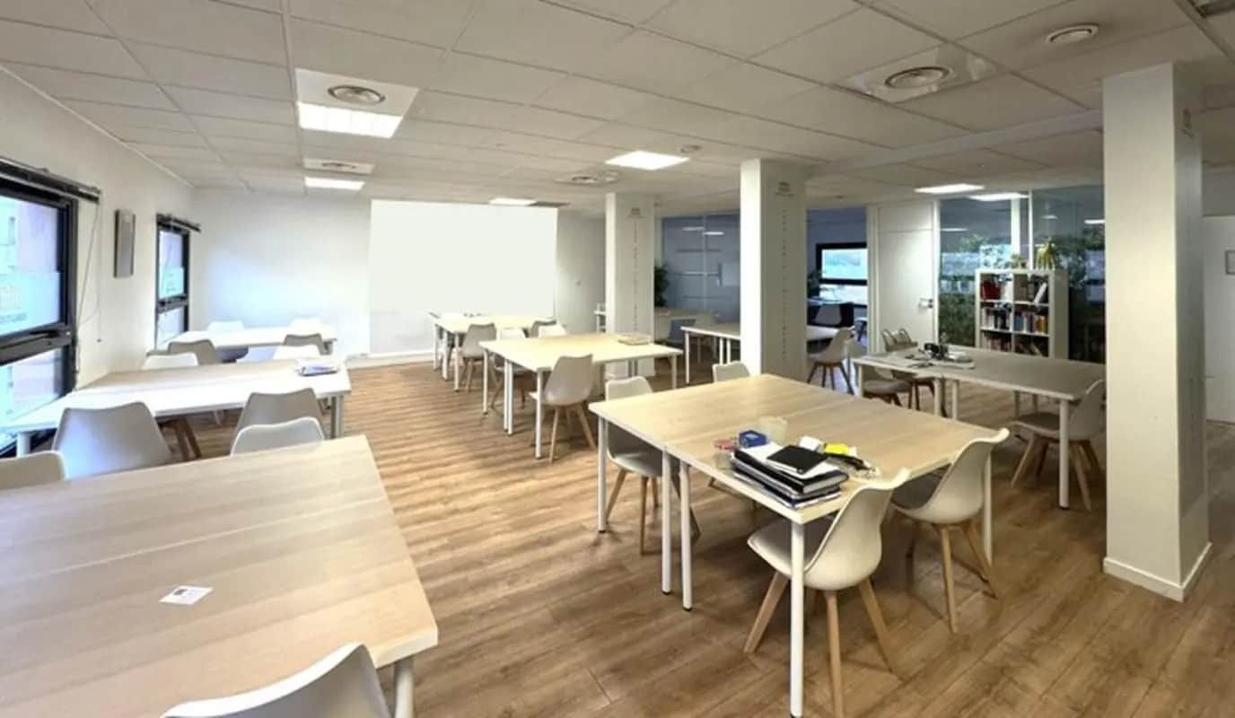 42 Rue De L'Universite, Lyon à vendre Photo intérieure– Image 1 sur 10