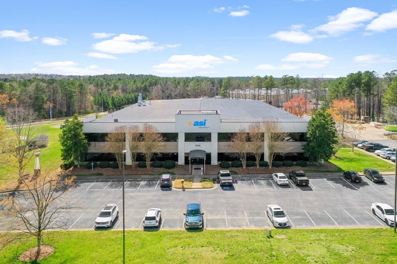 600 Irving Pky, Holly Springs, NC à louer Photo intérieure– Image 1 sur 3