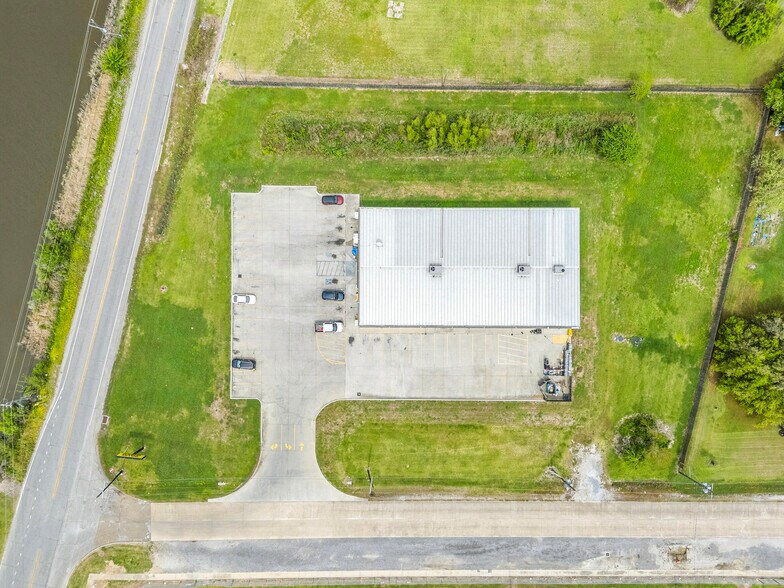 1051 Highway 55, Montegut, LA à vendre - Photo de l’immeuble – Image 3 sur 7