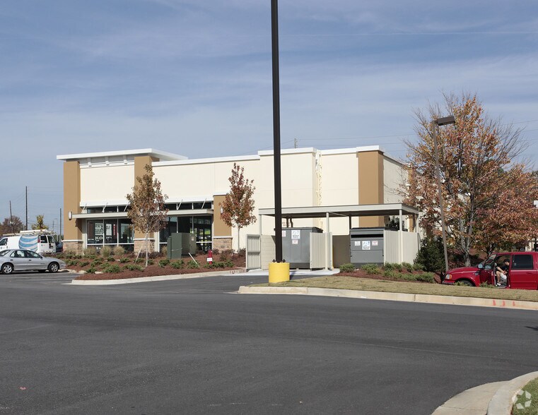 1300 Johnson Ferry Rd, Marietta, GA à louer - Photo de l’immeuble – Image 2 sur 3