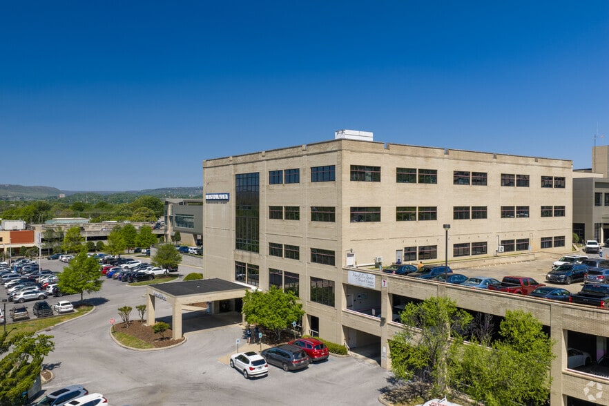 605 Glenwood Ave, Chattanooga, TN à louer - Aérien – Image 2 sur 16