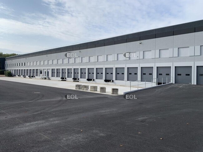 Plus de détails pour Industriel/Logistique à louer