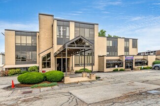 Plus de détails pour 564 Main St & 19 Music Hall Ave, Waltham – à vendre, Waltham, MA