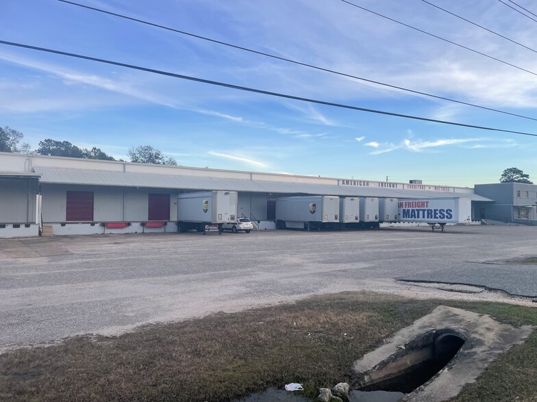 3404 Moffett Rd, Mobile, AL à louer - Photo de l’immeuble – Image 3 sur 18